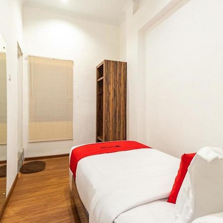 Reddoorz @ Binjai Hotel Exterior photo